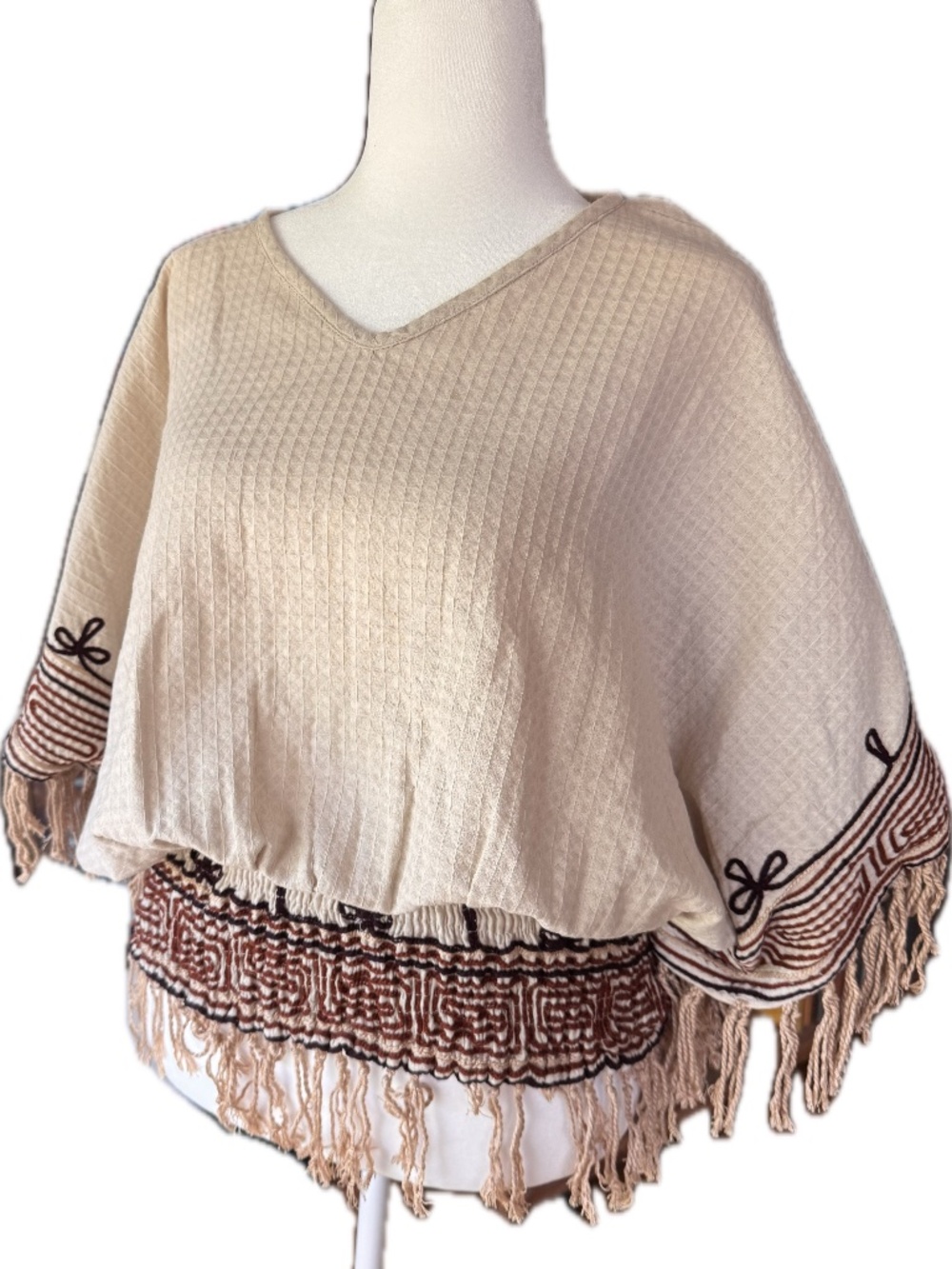 Boho Fringe Poncho Top – Textured Cotton – Cream w/ Embroidery – One Size